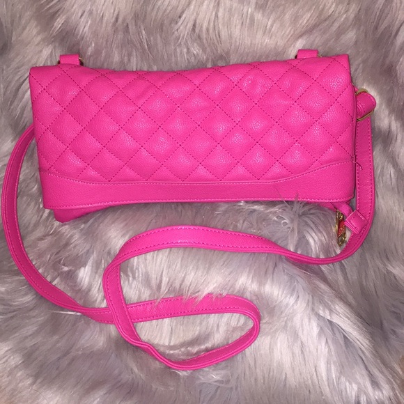 Steve Madden Handbags - Steve Madden hot pink quilted crossbody bag